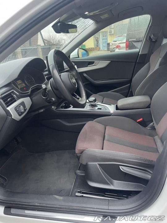 Audi A4 2,0   LIMUZINA 35 TFSI 11 2020