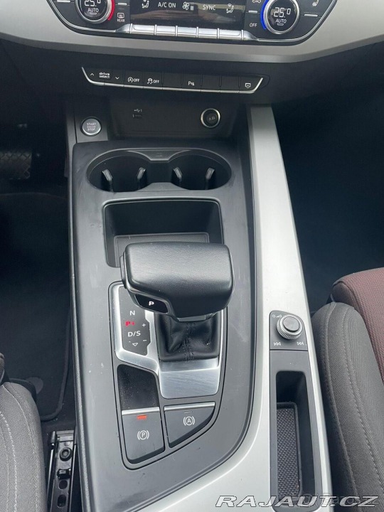 Audi A4 2,0   LIMUZINA 35 TFSI 11 2020
