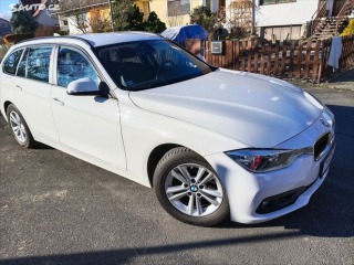 BMW 3 320i, Touring, tažné