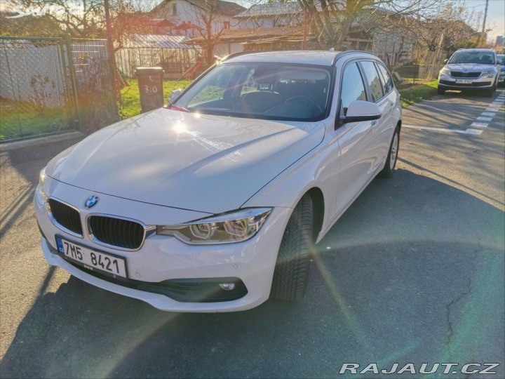 BMW 3 320i, Touring, tažné 1800