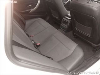 BMW 3 320i, Touring, tažné 1800