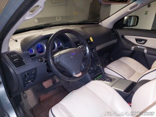 Volvo XC90 2,4   D5 AWD 2012