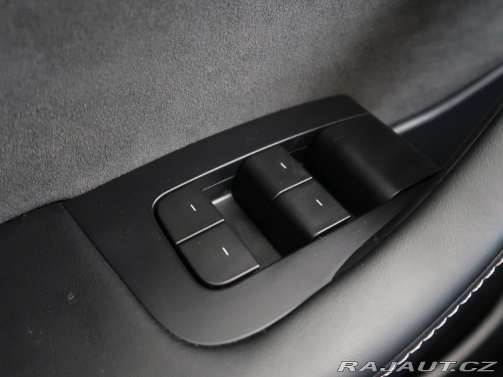 Tesla Model Y Long Range,4x4,SOH 93% 2022