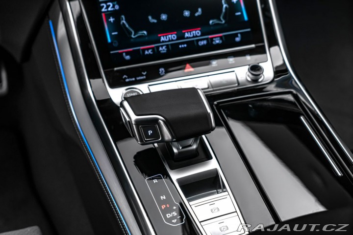 Audi Q8 50 TDI S-line Laser B&amp 2025