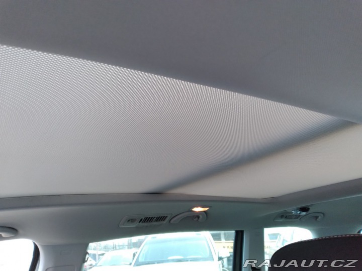 Volkswagen Sharan 2.0 TDI DSG PANORAMA 2015