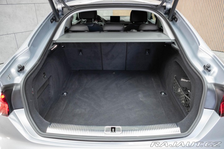 Audi A5 45TFSI REZERVACE 2019