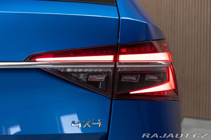 Škoda Superb 2.0TDI REZERVACE 2023