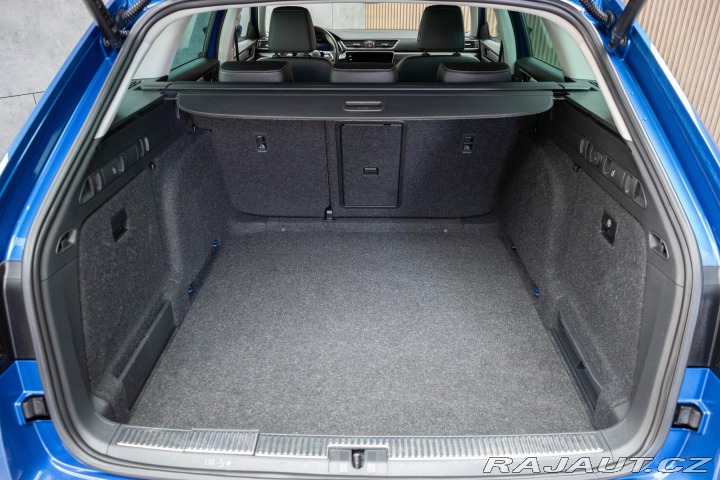 Škoda Superb 2.0TDI 4x4*TAŽNÉ*WEBASTO* 2023