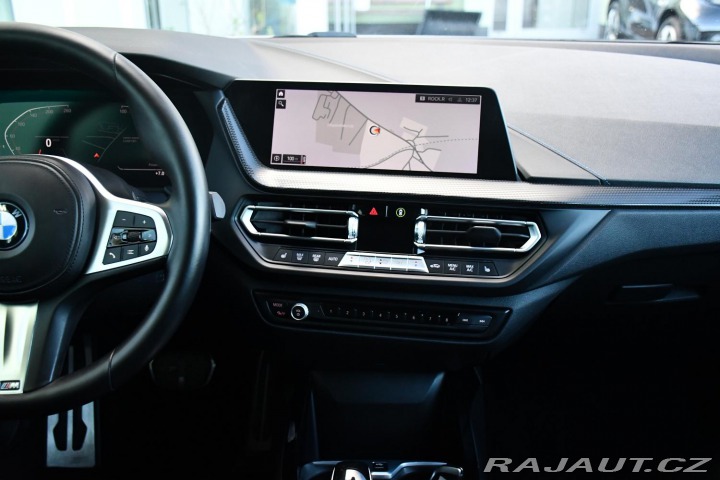 BMW 2 218d M-SPORT 1M ČR 2022