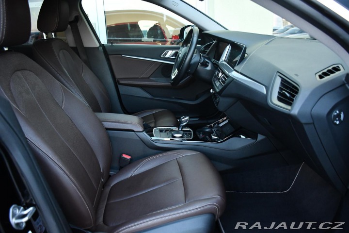 BMW 2 218d HUD ČR 2021