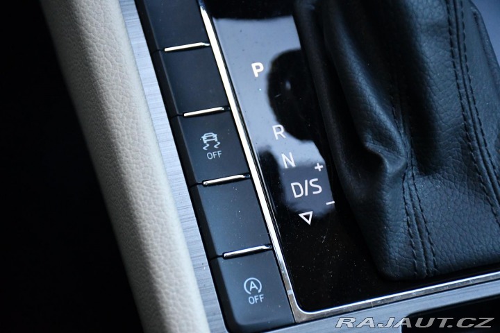 Škoda Superb 2.0TDi147kW STYL DSG 4X4 2022