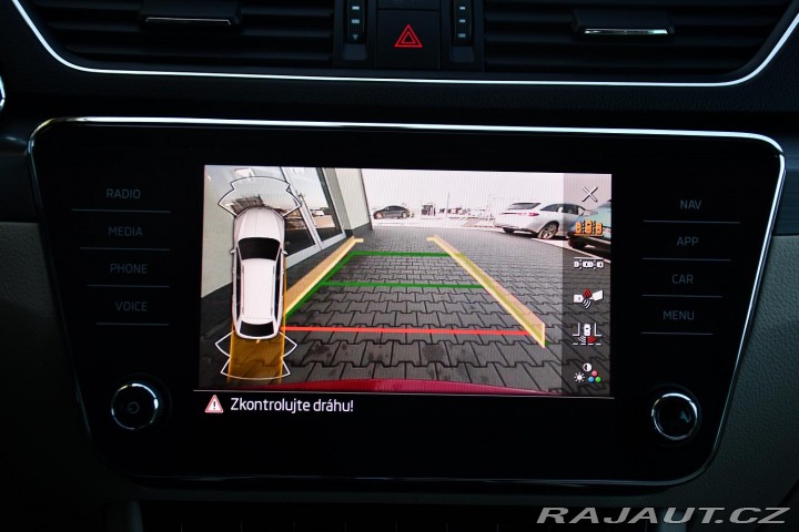 Škoda Superb 2.0TDi147kW STYL DSG 4X4 2022