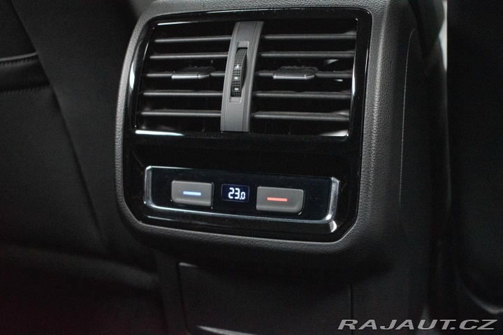 Volkswagen Passat 1.5 TSI*REZERVACE* 2020