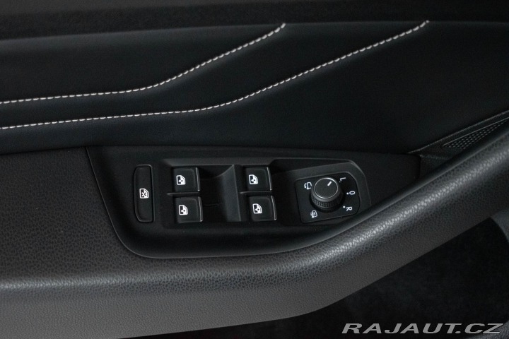 Volkswagen Passat 1.5 TSI*REZERVACE* 2020