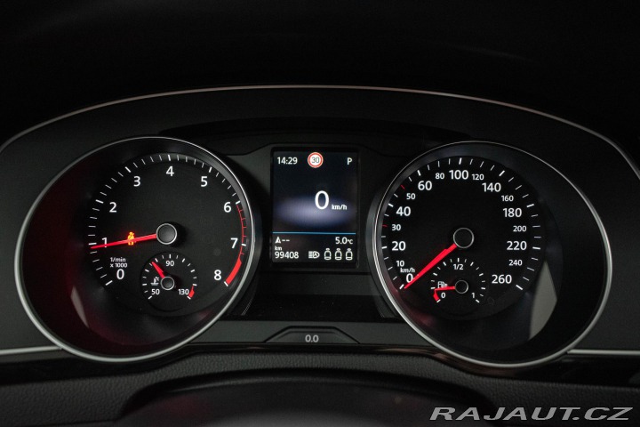 Volkswagen Passat 1.5 TSI 110kW DSG*TAŽNÉ*2 2020