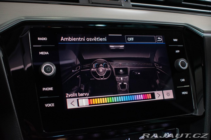 Volkswagen Passat 1.5 TSI 110kW DSG*TAŽNÉ*2 2020