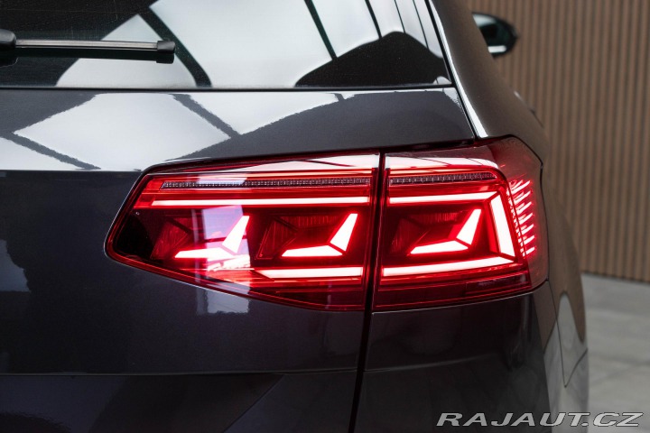 Volkswagen Passat 1.5 TSI 110kW DSG*TAŽNÉ*2 2020