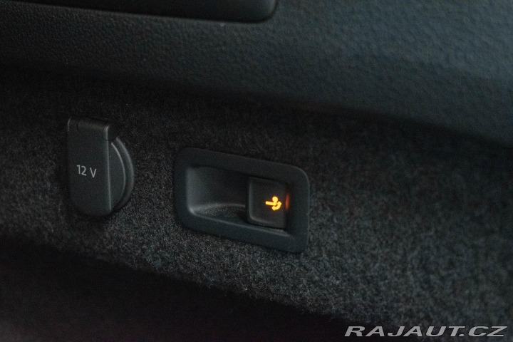 Volkswagen Passat 1.5 TSI 110kW DSG*TAŽNÉ*2 2020