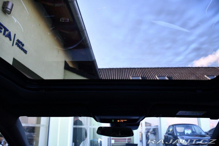 Cadillac Ostatní modely XT4 350T AWD BOSE REZERVACE 2022