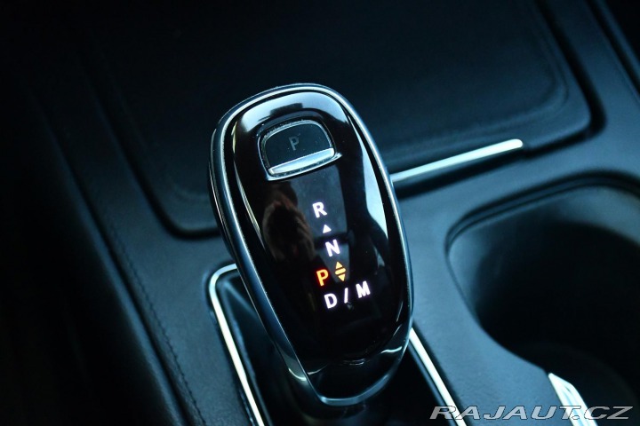 Cadillac Ostatní modely XT4 350T AWD BOSE REZERVACE 2022