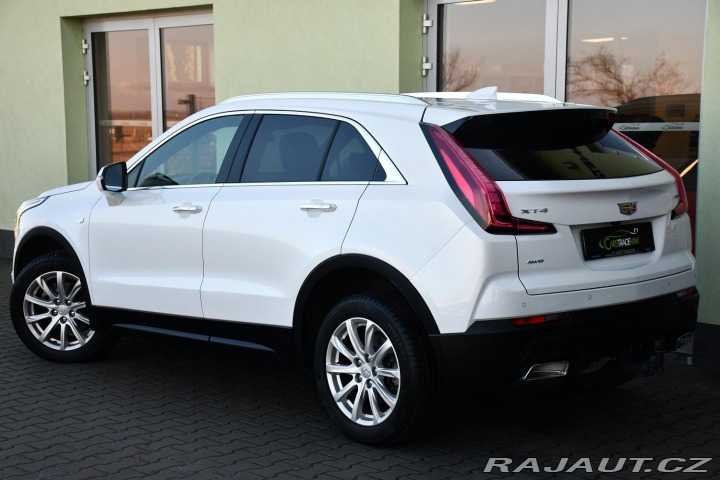 Cadillac Ostatní modely XT4 350T AWD BOSE REZERVACE 2022
