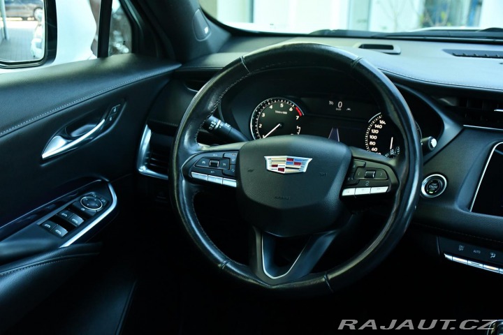 Cadillac Ostatní modely XT4 350T AWD BOSE REZERVACE 2022
