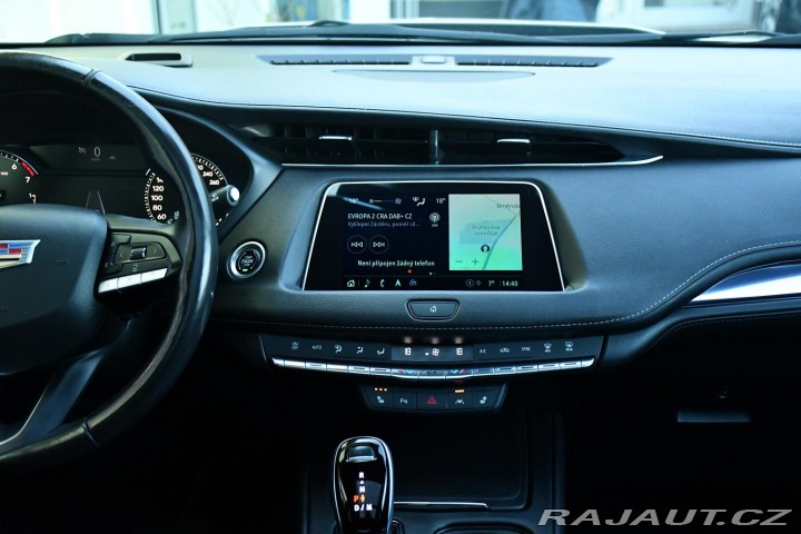 Cadillac Ostatní modely XT4 350T AWD BOSE KAMERA TAŽN 2022