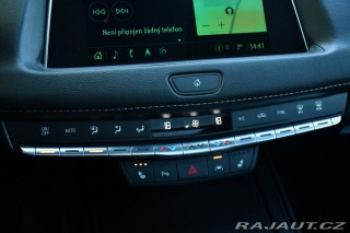 Cadillac Ostatní modely XT4 350T AWD BOSE KAMERA TAŽN 2022