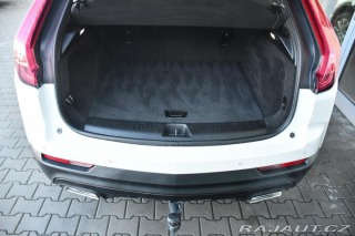 Cadillac Ostatní modely XT4 350T AWD BOSE KAMERA TAŽN 2022