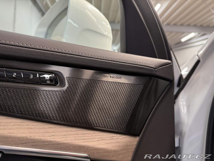 Volvo XC90 B5 2.0L 250+14 HP AT8 AWD 2026