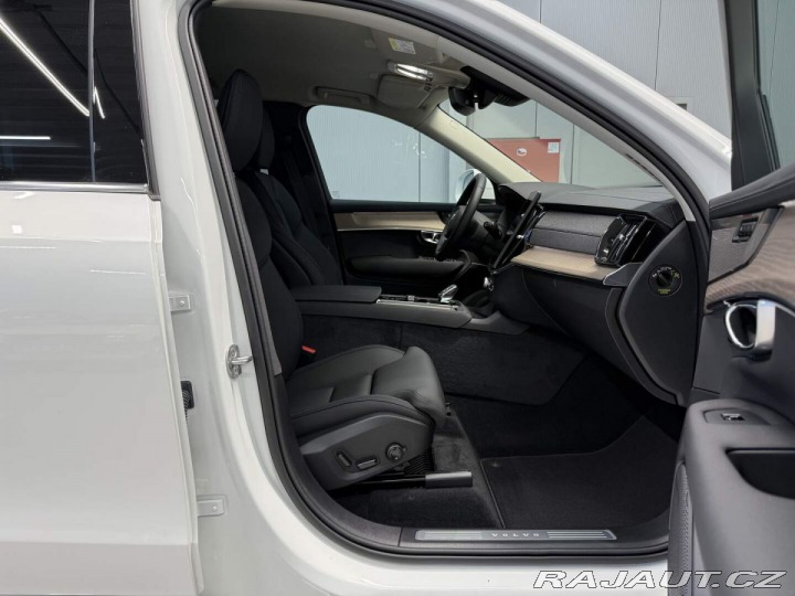 Volvo XC90 B5 2.0L 250+14 HP AT8 AWD 2026