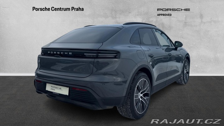Porsche Macan 4 2025