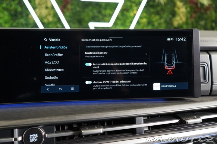 Hyundai Santa Fe 1.6*TGDI*HEV*4X4*360*PANO 2025