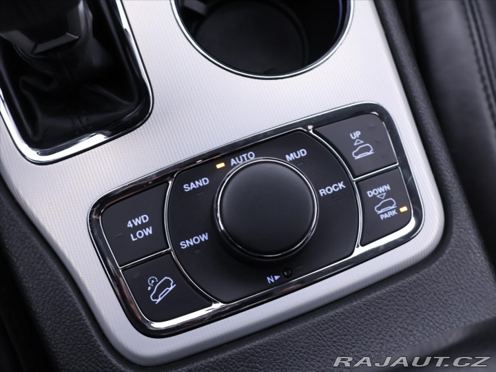 Jeep Grand Cherokee 3,0 CRD 184kW Aut. Summit 2018