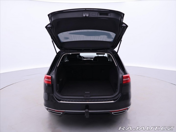 Volkswagen Passat 2,0 TDI 176kW DSG 4M High 2015