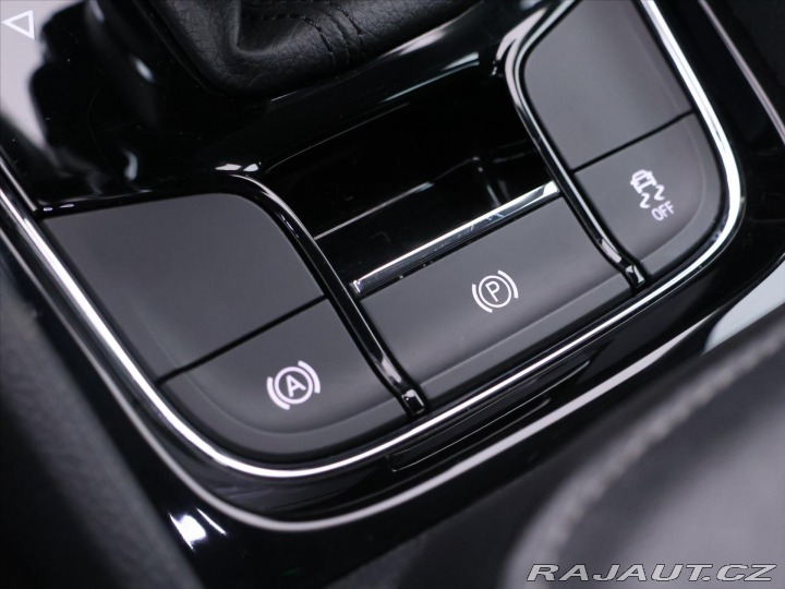 Škoda Karoq 2,0 TDI DSG Tour Virtual 2022