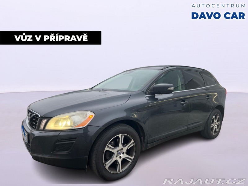 Volvo XC60 2,4 D5 158kW AWD Momentum