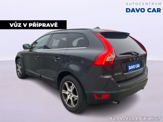 Volvo XC60 2,4 D5 158kW AWD Momentum 2012