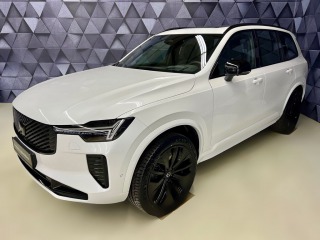 Volvo XC90 B5 AWD BLACK EDITION PLUS