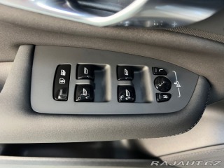 Volvo XC90 B5 AWD BLACK EDITION PLUS 2026