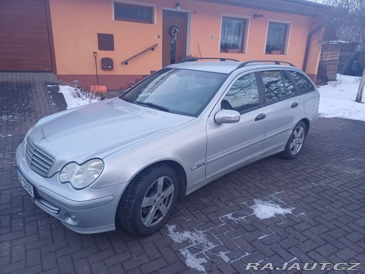 Mercedes-Benz C 2,2   Prodej 2005