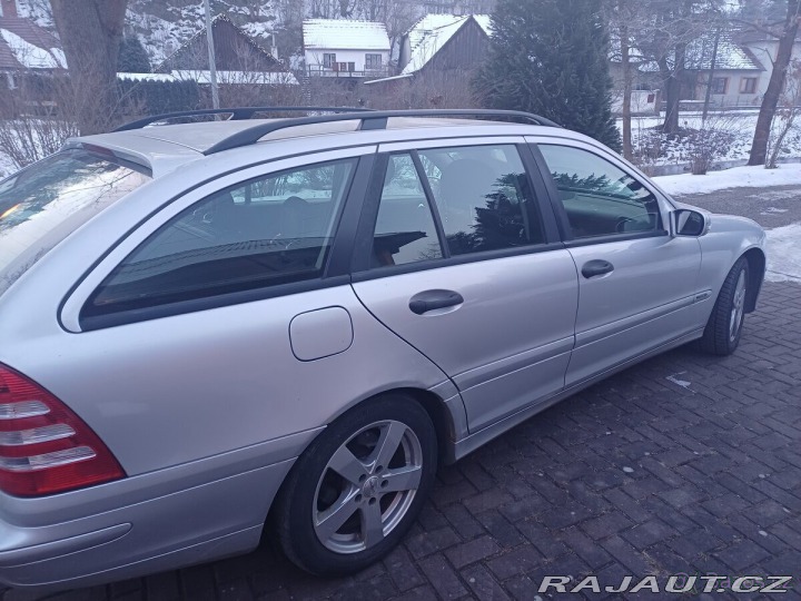 Mercedes-Benz C 2,2   Prodej 2005