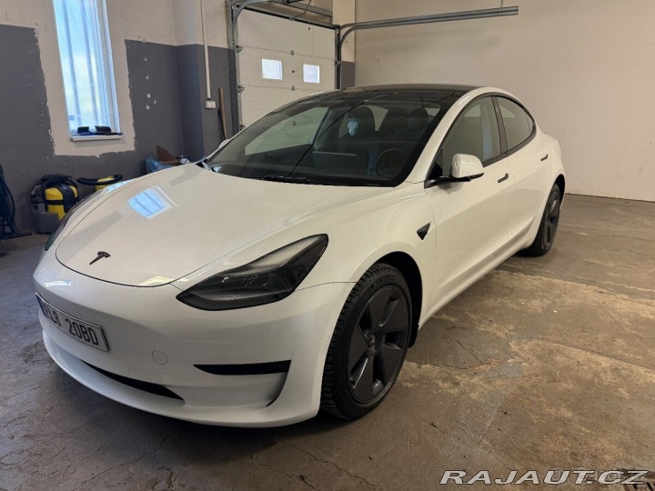 Tesla Model 3 0,0   LFP 60kWh 208kW PPF 2022