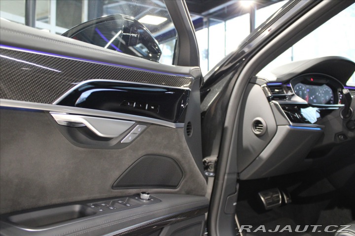 Audi S8 V8 TFSi 420kW quattro Nez 2021