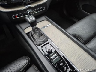 Volvo XC60 2,0 D5 AWD INSCRIPTION VZ 2018