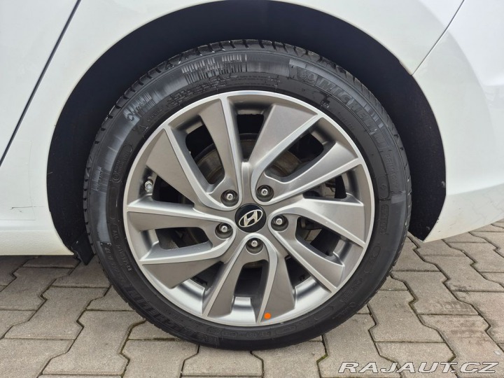 Hyundai i30 1.4i Fastback 103 kW 2018