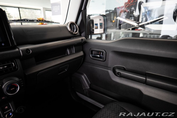 Suzuki Jimny 1.5 VVT 2025