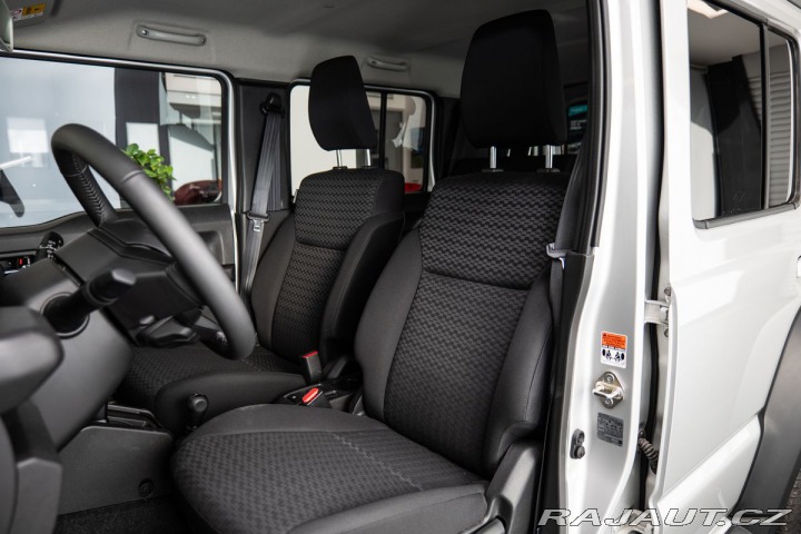 Suzuki Jimny 1.5 VVT 2025