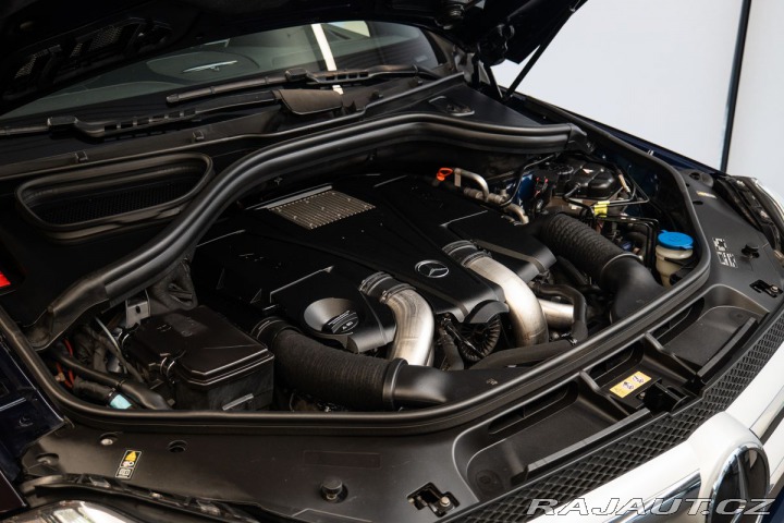 Mercedes-Benz GL 500 2015