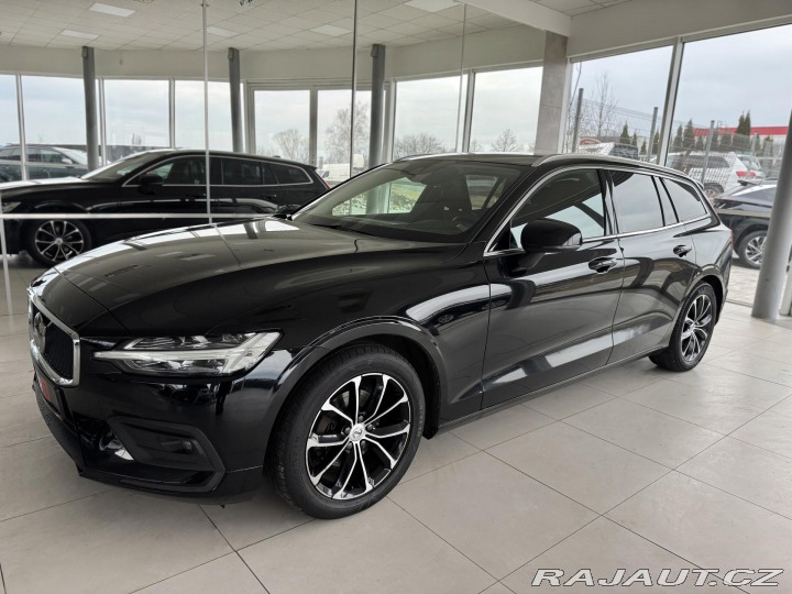 Volvo V60 D4 Aut*140kW*LED*KeyLess* 2019